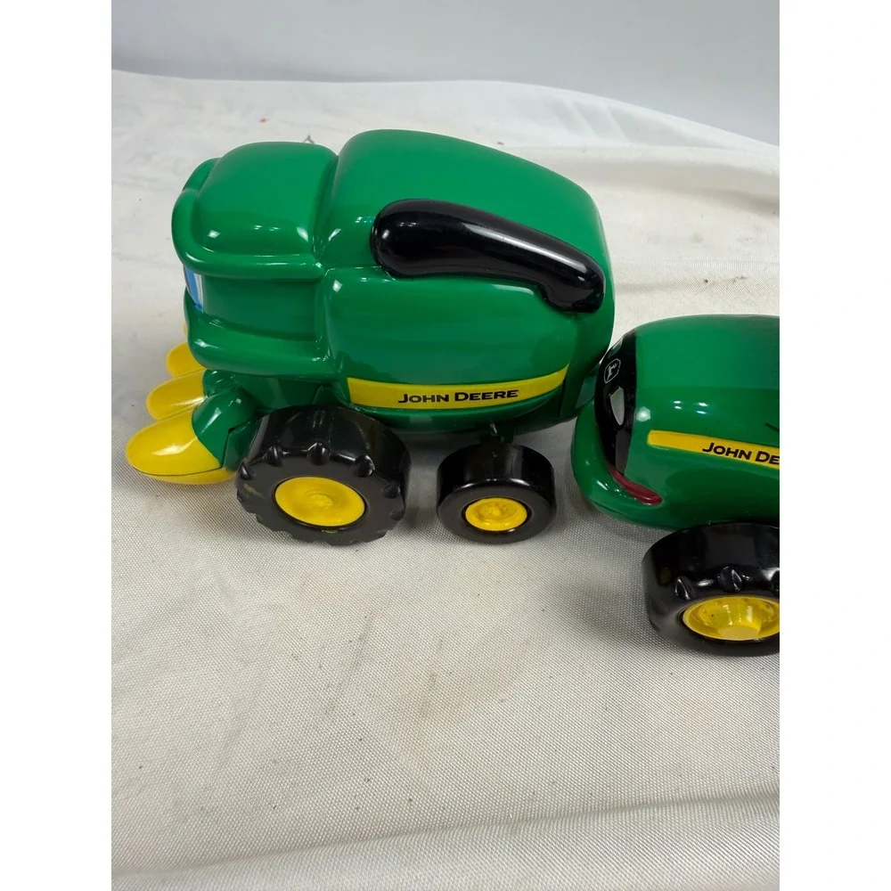 John Deere Ertl Johnny Tractor and Corey Combine Toy Set with Attachment